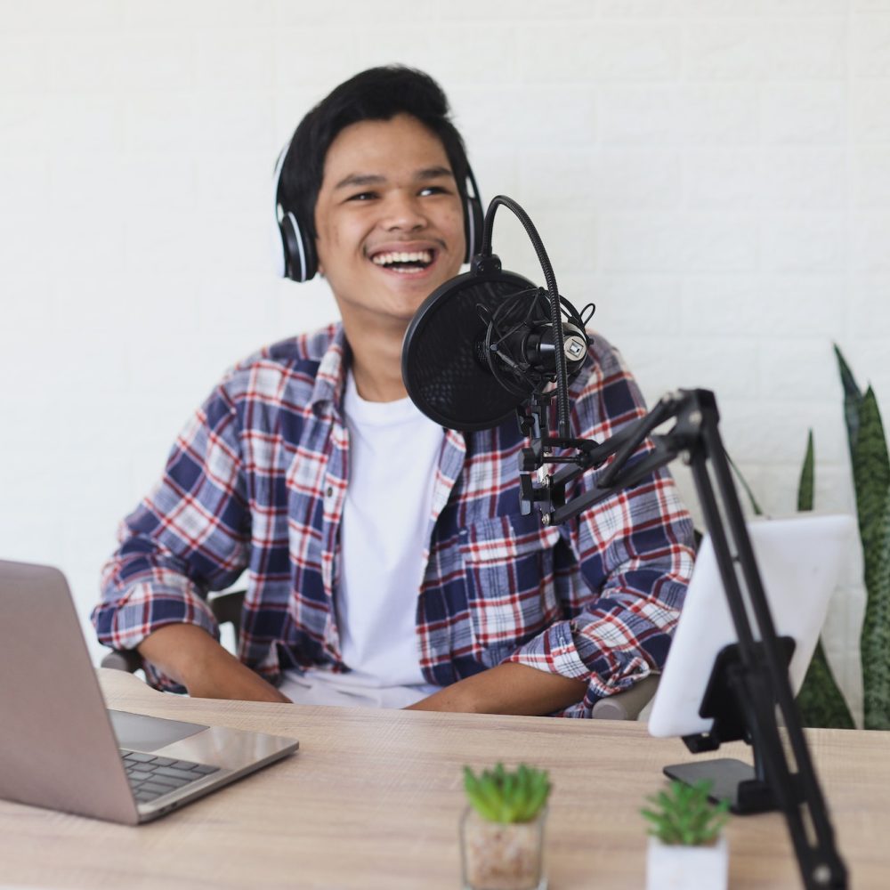 young-asian-man-expression-in-podcast-broadcasting.jpg